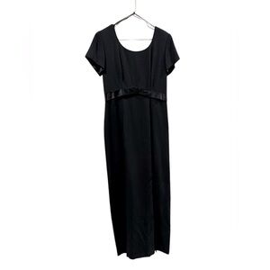 Jeffrey & Dara Evenings by Tom Barra Black Cocktail Dress Gown Satin Detail Back
